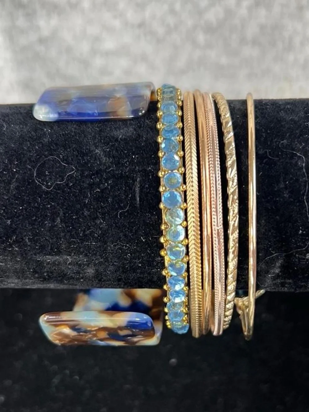 Y2K Gold Tone Multi-Blue Stackable Bracelet Set with Blue Druzy Charm